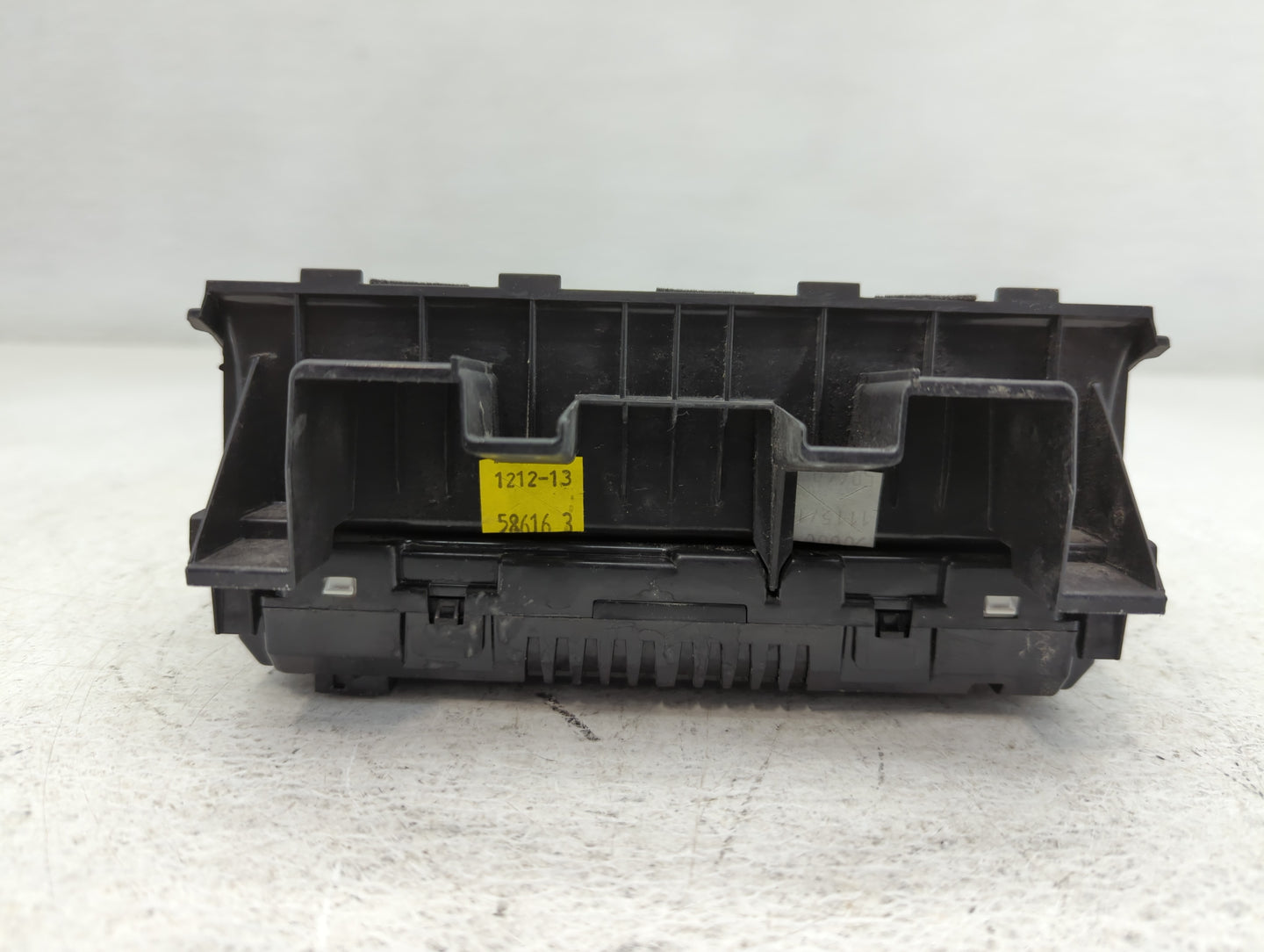 2011-2016 Chevrolet Cruze Information Display Screen - Oemusedautoparts1.com