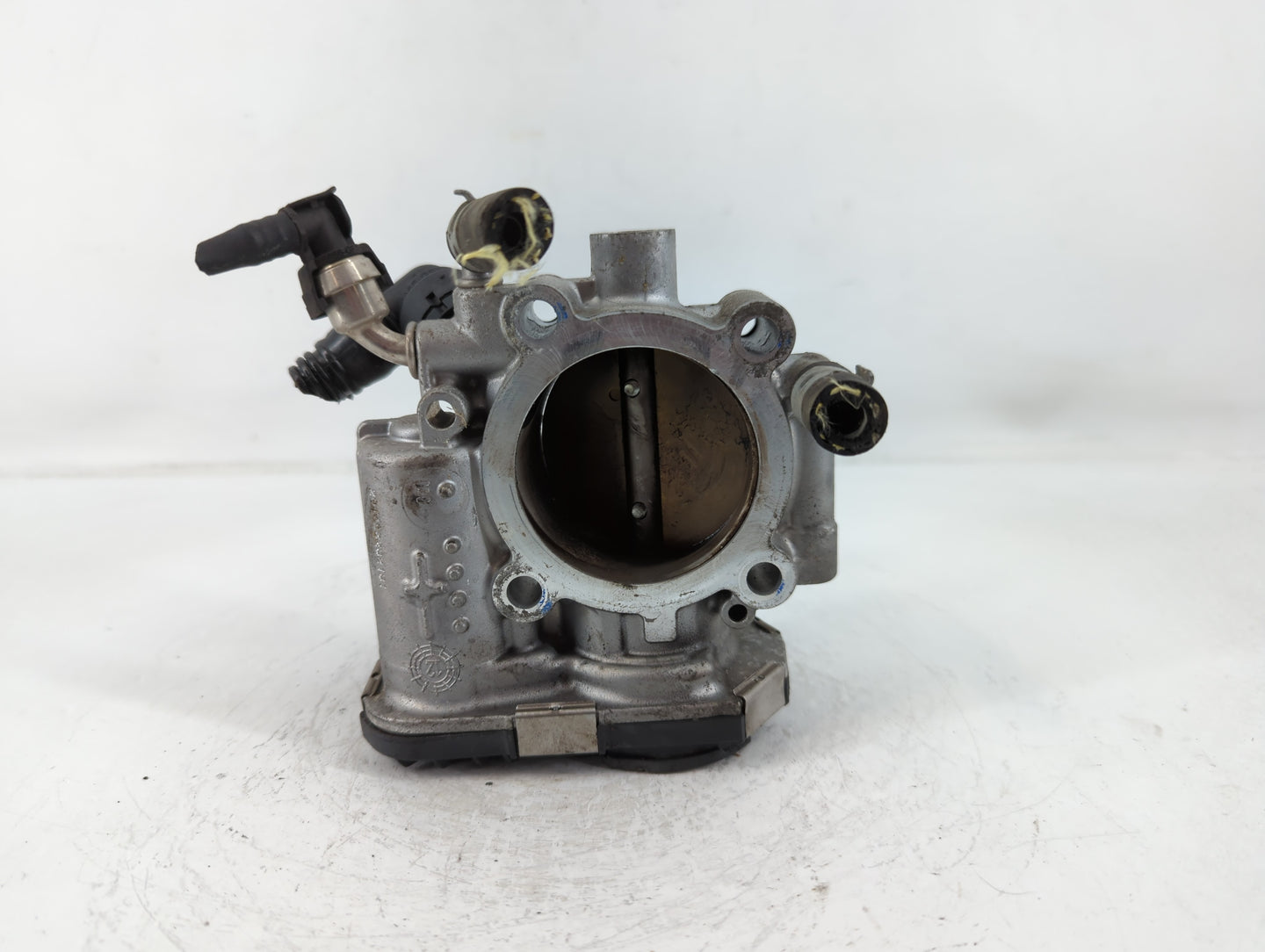 2011-2016 Chevrolet Cruze Throttle Body P/N:55 561495 Fits Fits 2011 2012 2013 2014 2015 2016 2017 2018 2019 2020 2021 OEM U