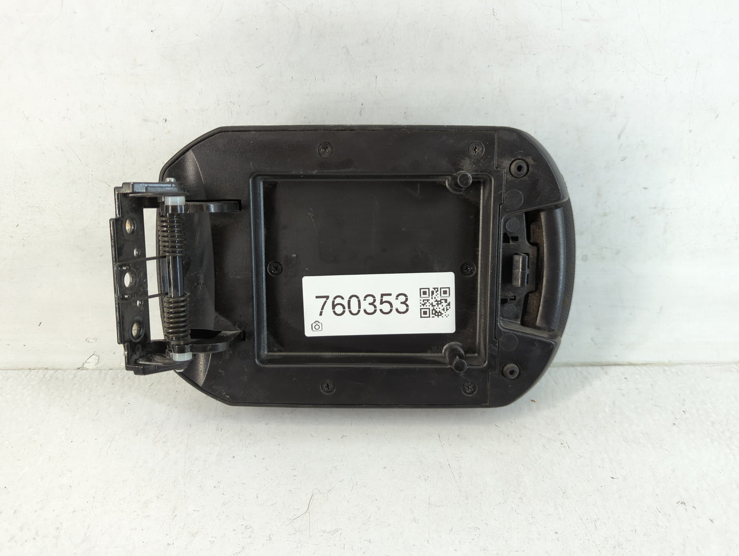 2014 Chevrolet Cruze Center Console Armrest Cover Lid Fits OEM Used Auto Parts - Oemusedautoparts1.com
