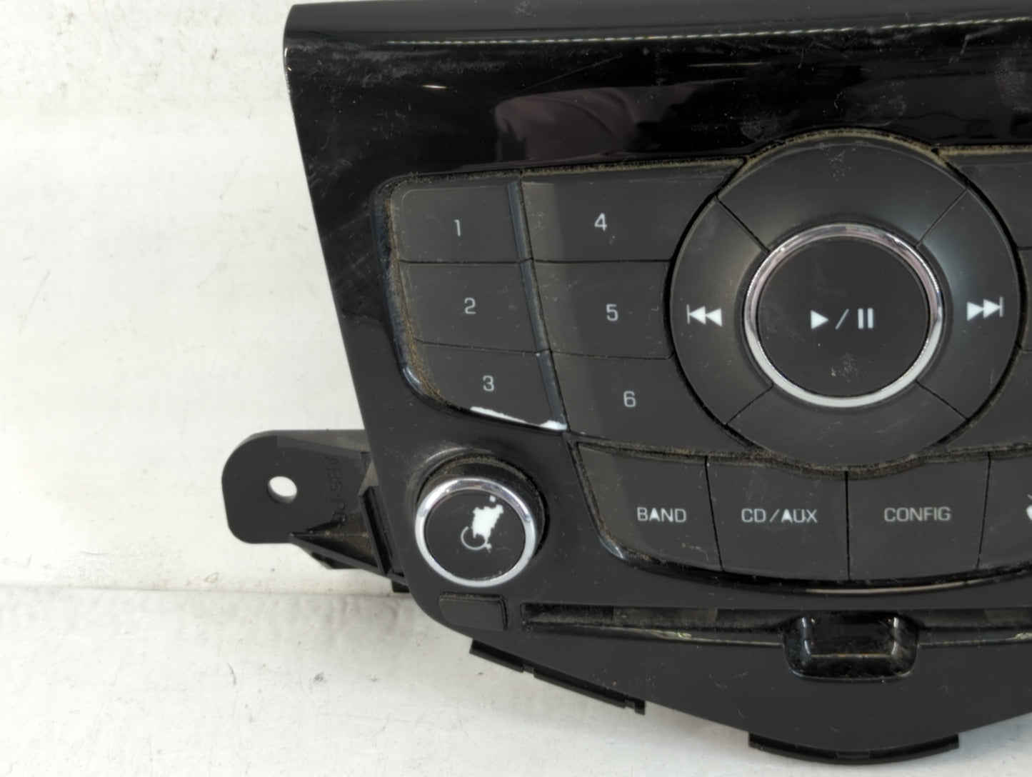 2014-2016 Chevrolet Cruze Radio AM FM Cd Player Receiver Replacement P/N:95914367 Fits Fits 2014 2015 2016 2017 OEM Used Aut