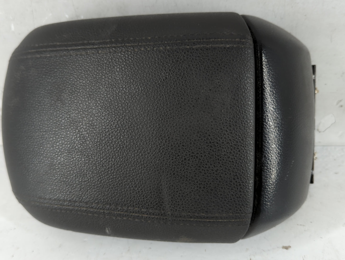 2014 Chevrolet Cruze Center Console Armrest Cover Lid Fits OEM Used Auto Parts - Oemusedautoparts1.com