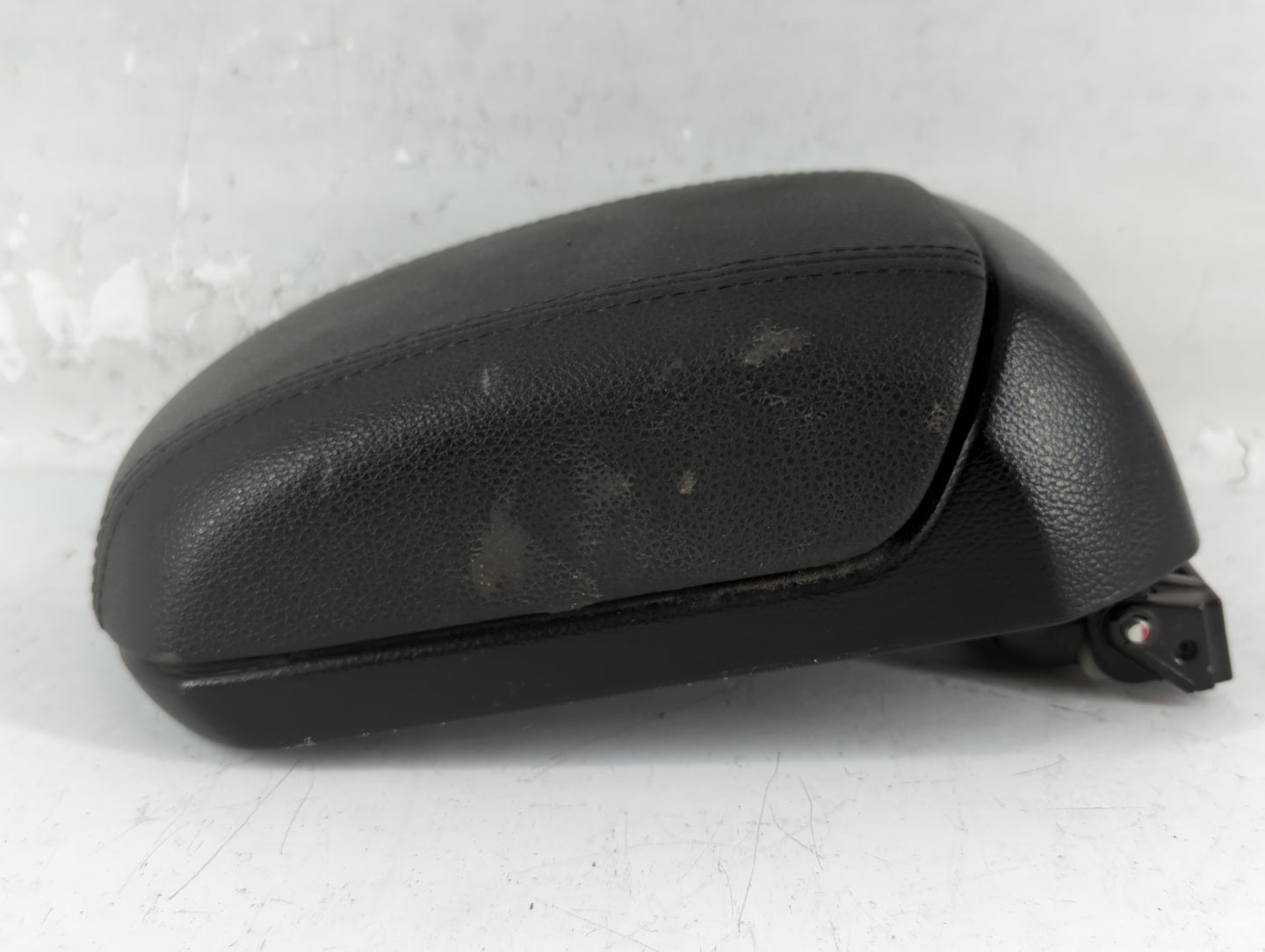 2014 Chevrolet Cruze Center Console Armrest Cover Lid Fits OEM Used Auto Parts - Oemusedautoparts1.com