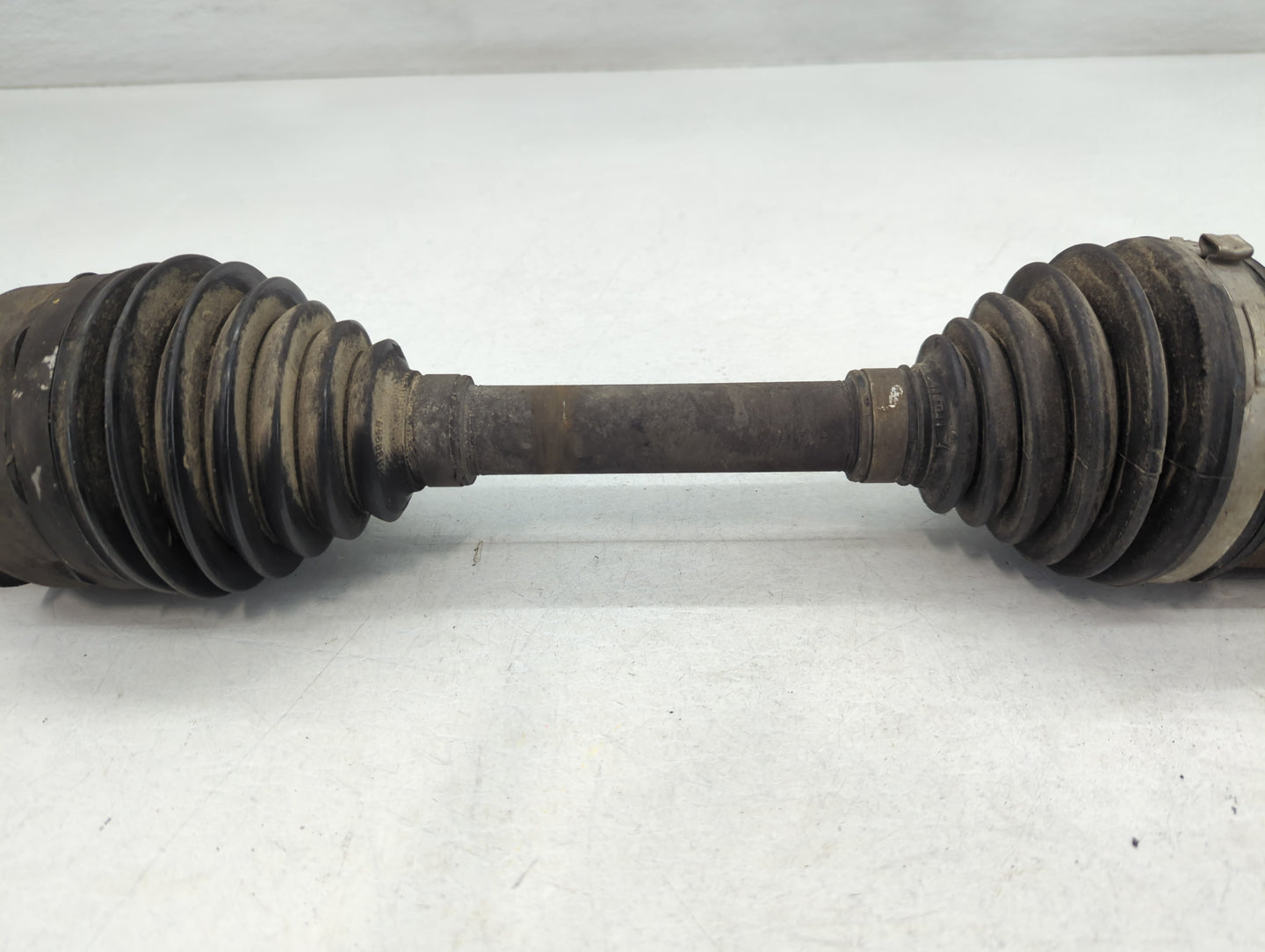 2013-2016 Chevrolet Cruze Axle Shaft Front Driver Cv C/v - Oemusedautoparts1.com