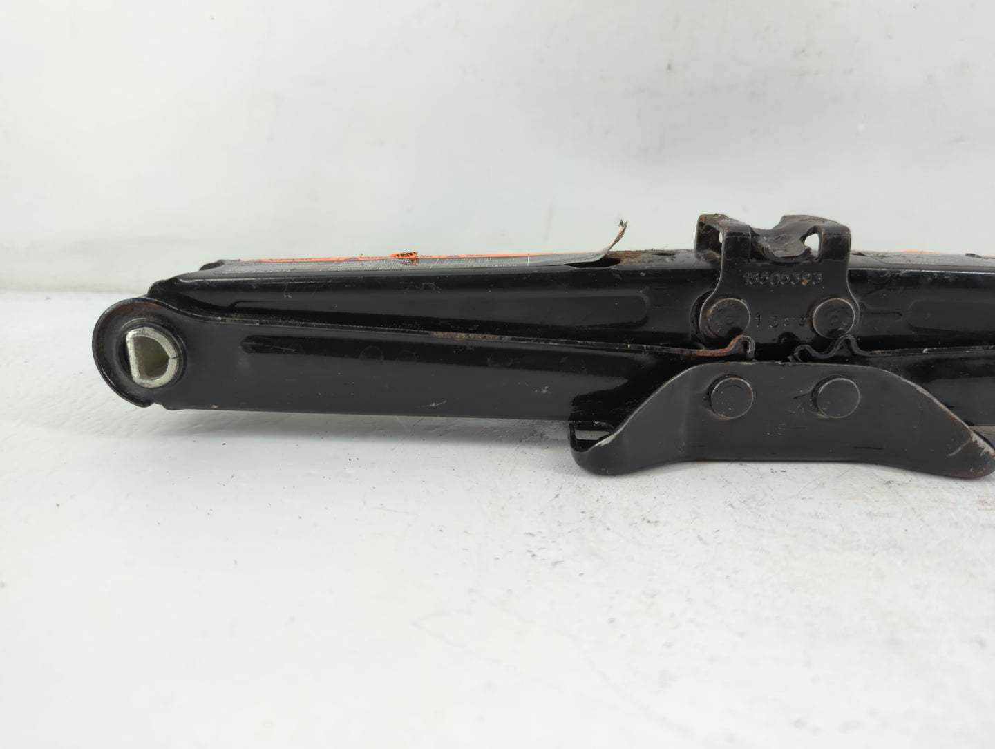 2014 Chevrolet Cruze Spare Scissor Car Jack - Oemusedautoparts1.com