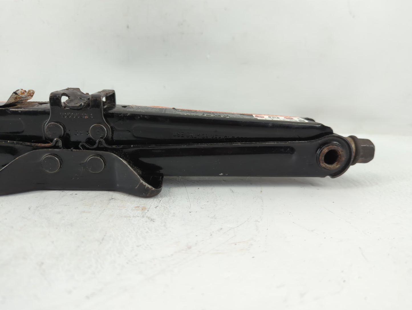 2014 Chevrolet Cruze Spare Scissor Car Jack - Oemusedautoparts1.com
