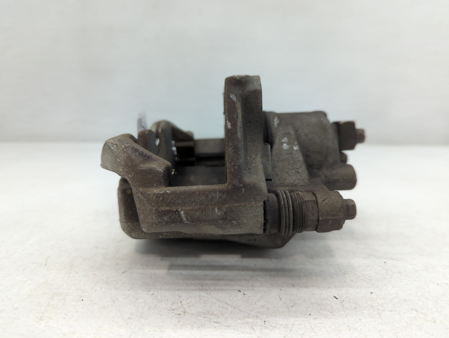 2011-2016 Chevrolet Cruze Front Driver Left Brake Caliper - Oemusedautoparts1.com