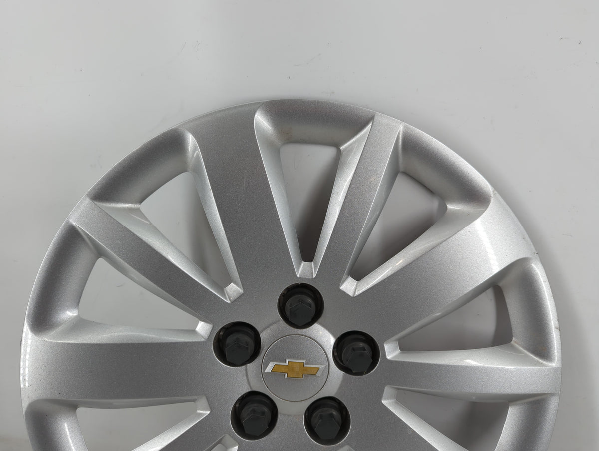 2014 Chevrolet Cruze Driver Front Wheel Hub Oem 777789 - Oemusedautoparts1.com