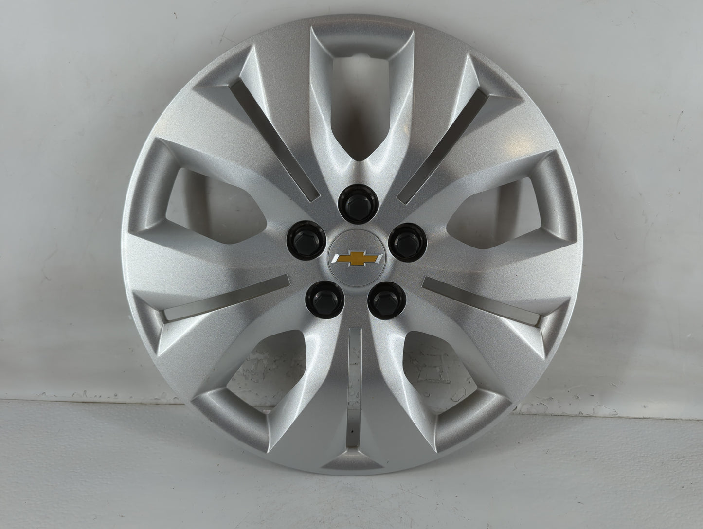 2011-2016 Chevrolet Cruze Driver Front Wheel Hub Oem - Oemusedautoparts1.com