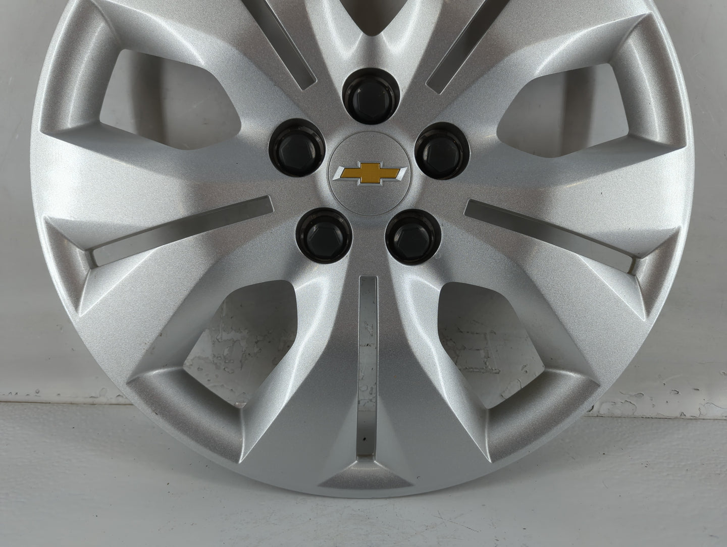 2011-2016 Chevrolet Cruze Driver Front Wheel Hub Oem - Oemusedautoparts1.com