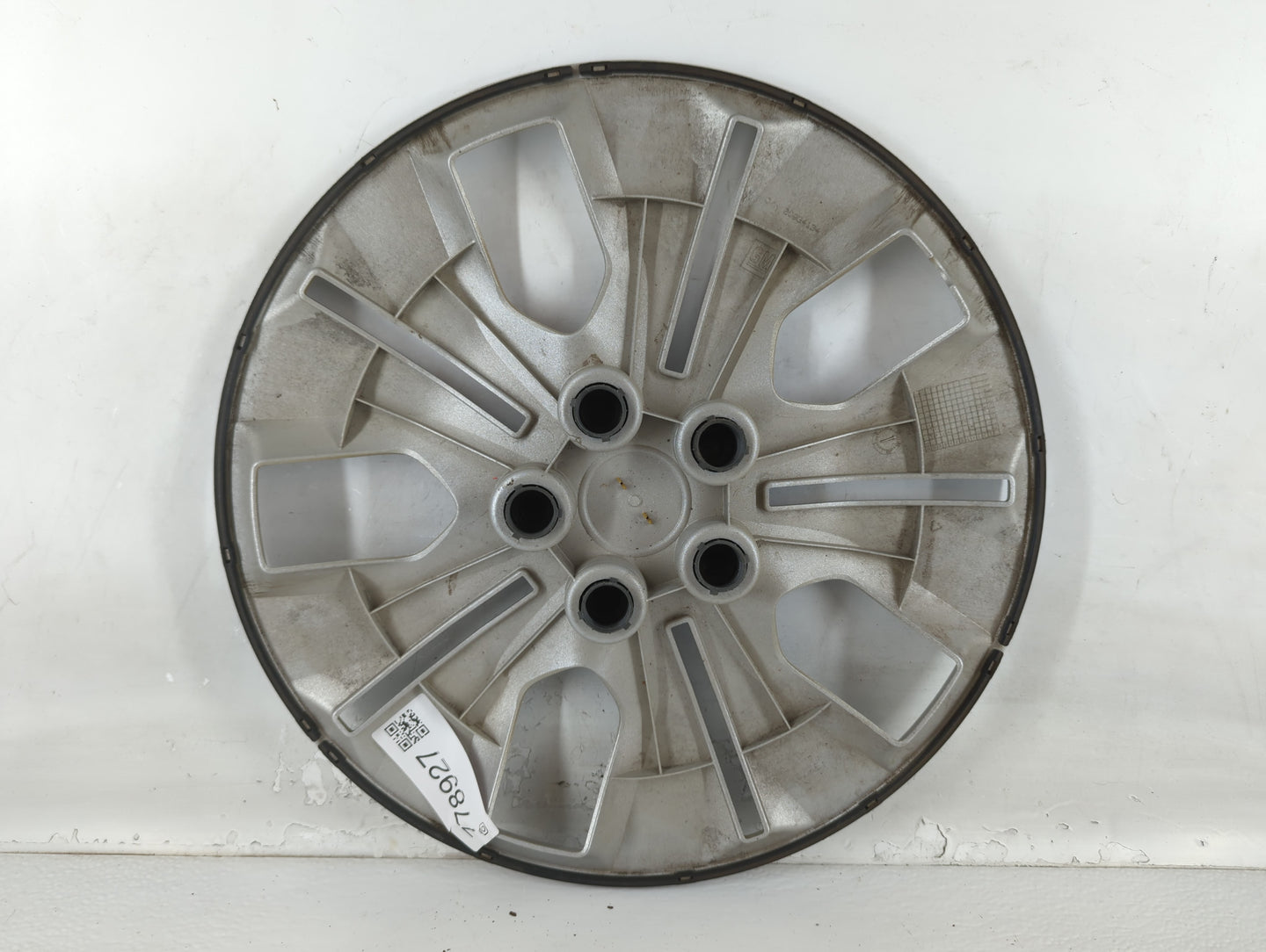 2011-2016 Chevrolet Cruze Driver Front Wheel Hub Oem - Oemusedautoparts1.com