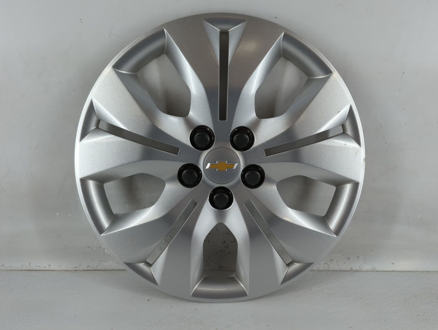 2014 Chevrolet Cruze Driver Front Wheel Hub Oem - Oemusedautoparts1.com
