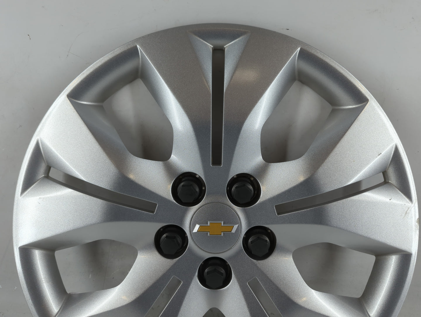 2014 Chevrolet Cruze Driver Front Wheel Hub Oem - Oemusedautoparts1.com