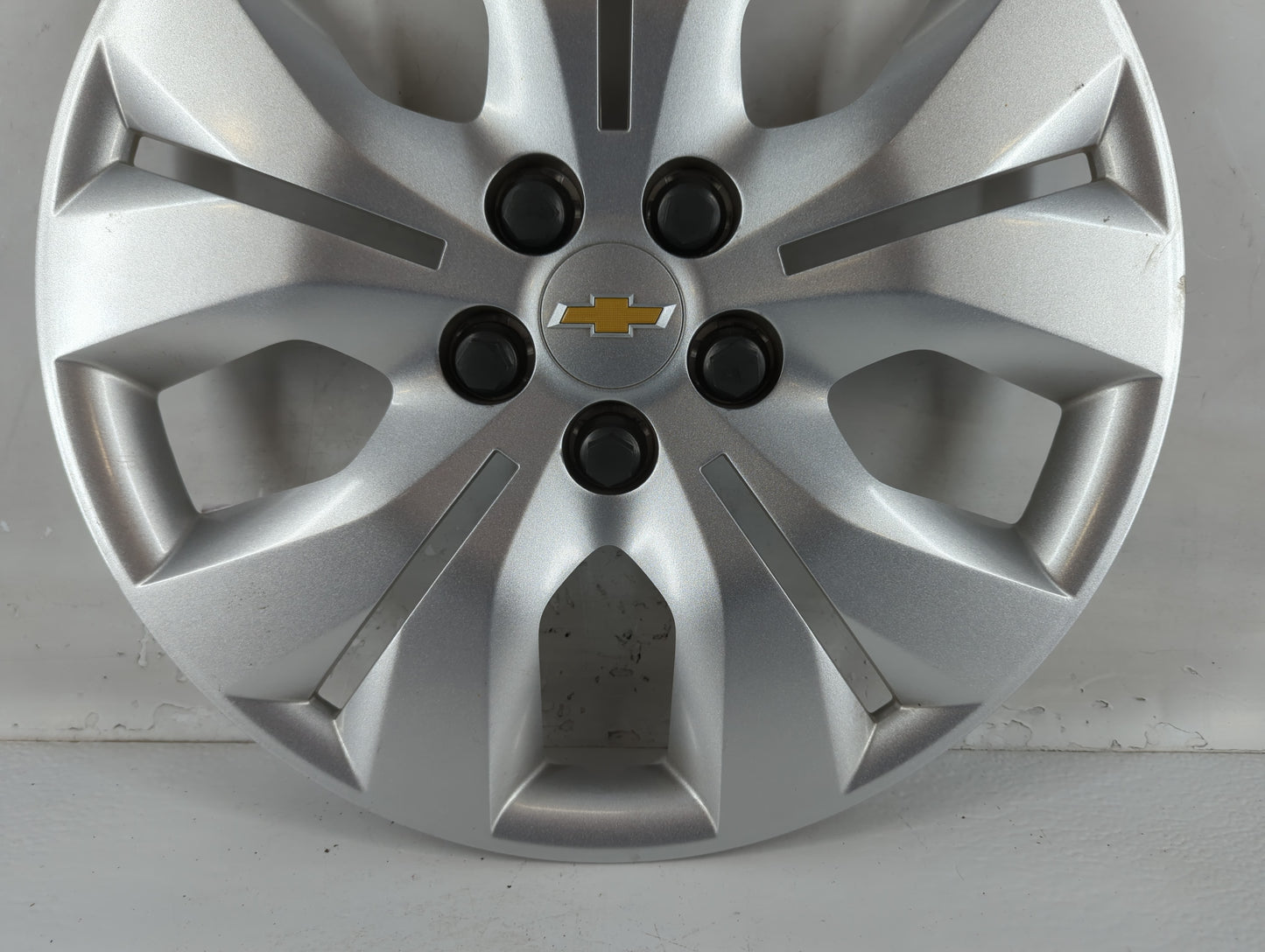 2014 Chevrolet Cruze Driver Front Wheel Hub Oem - Oemusedautoparts1.com