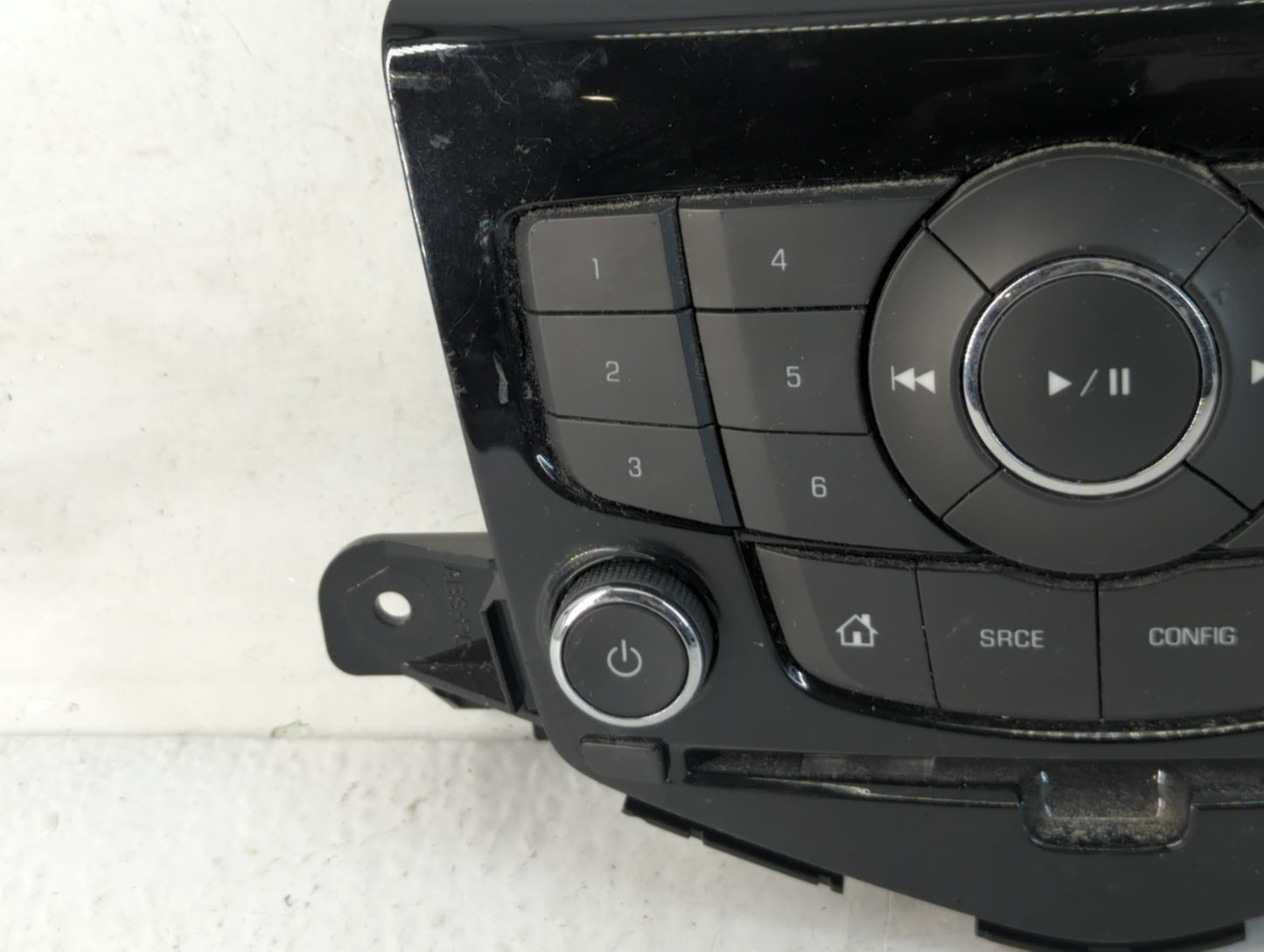 2013-2016 Chevrolet Cruze Radio Control Panel - Oemusedautoparts1.com