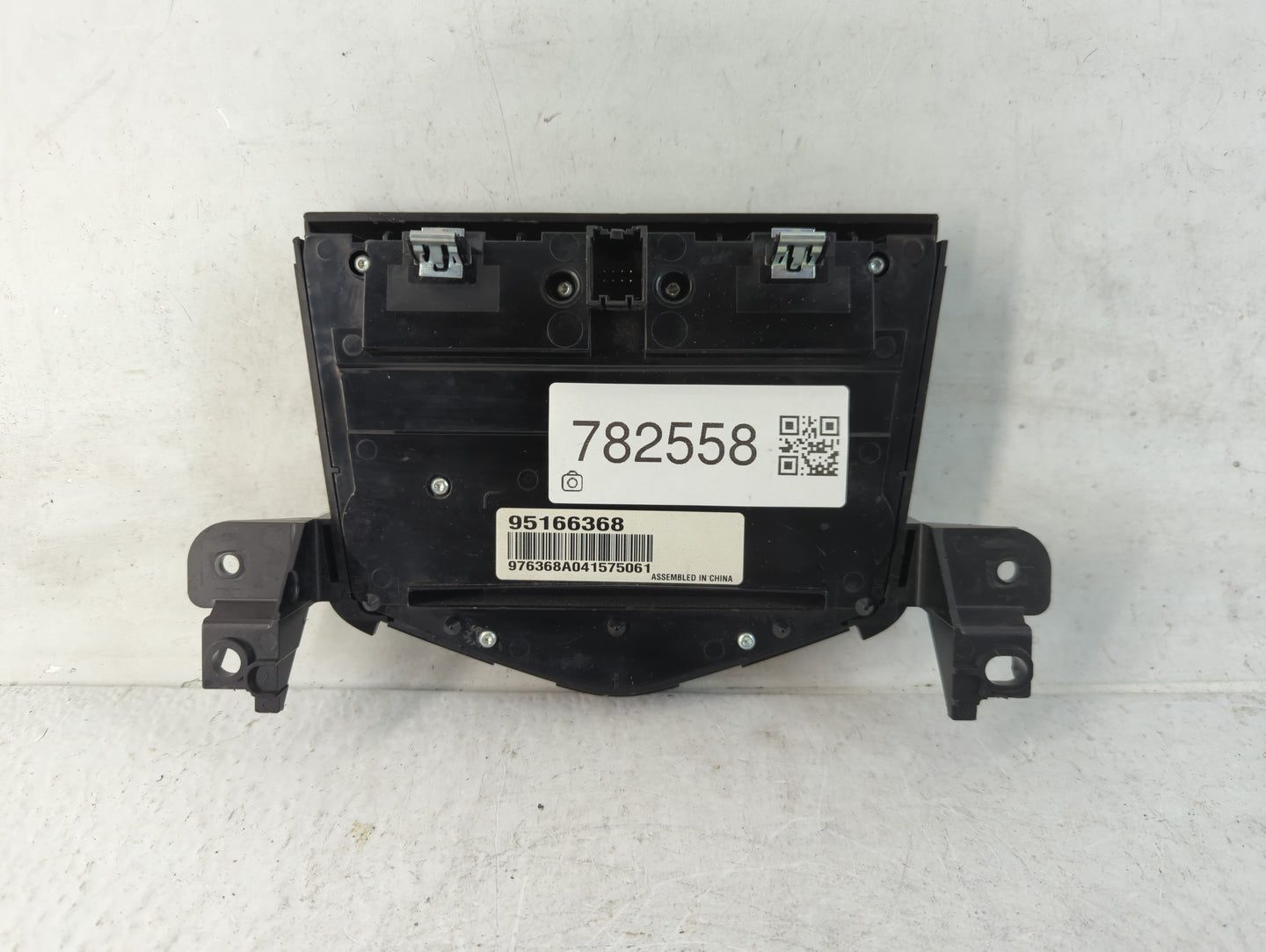 2013-2016 Chevrolet Cruze Radio Control Panel - Oemusedautoparts1.com