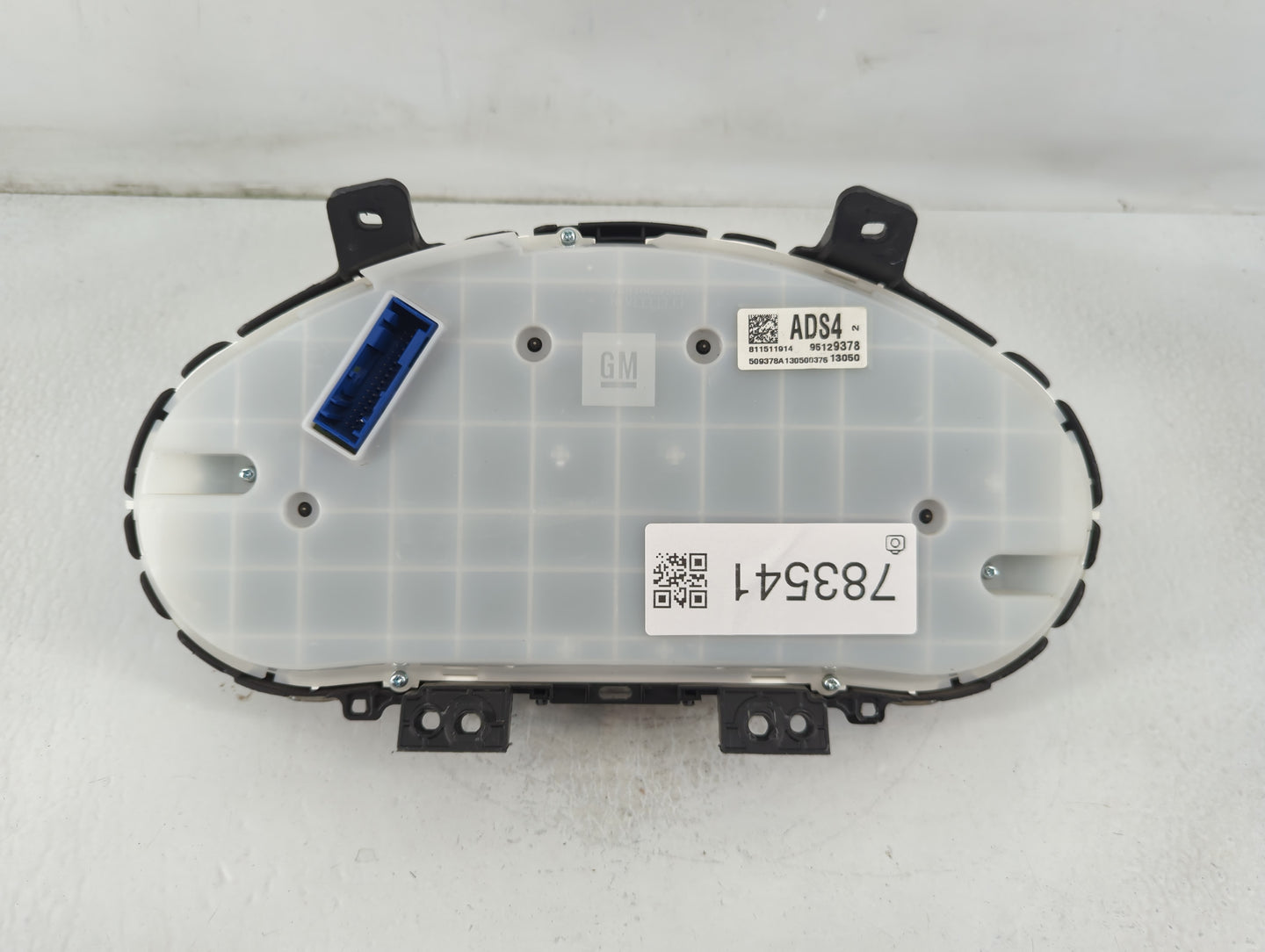 2013-2014 Chevrolet Cruze Instrument Cluster Speedometer Gauges P/N:811511914 95129378 Fits Fits 2013 2014 OEM Used Auto Par