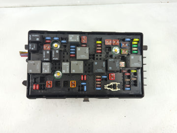 2011-2014 Chevrolet Cruze Fusebox Fuse Box Panel Relay Module P/N:812461952 Fits Fits 2011 2012 2013 2014 OEM Used Auto Parts