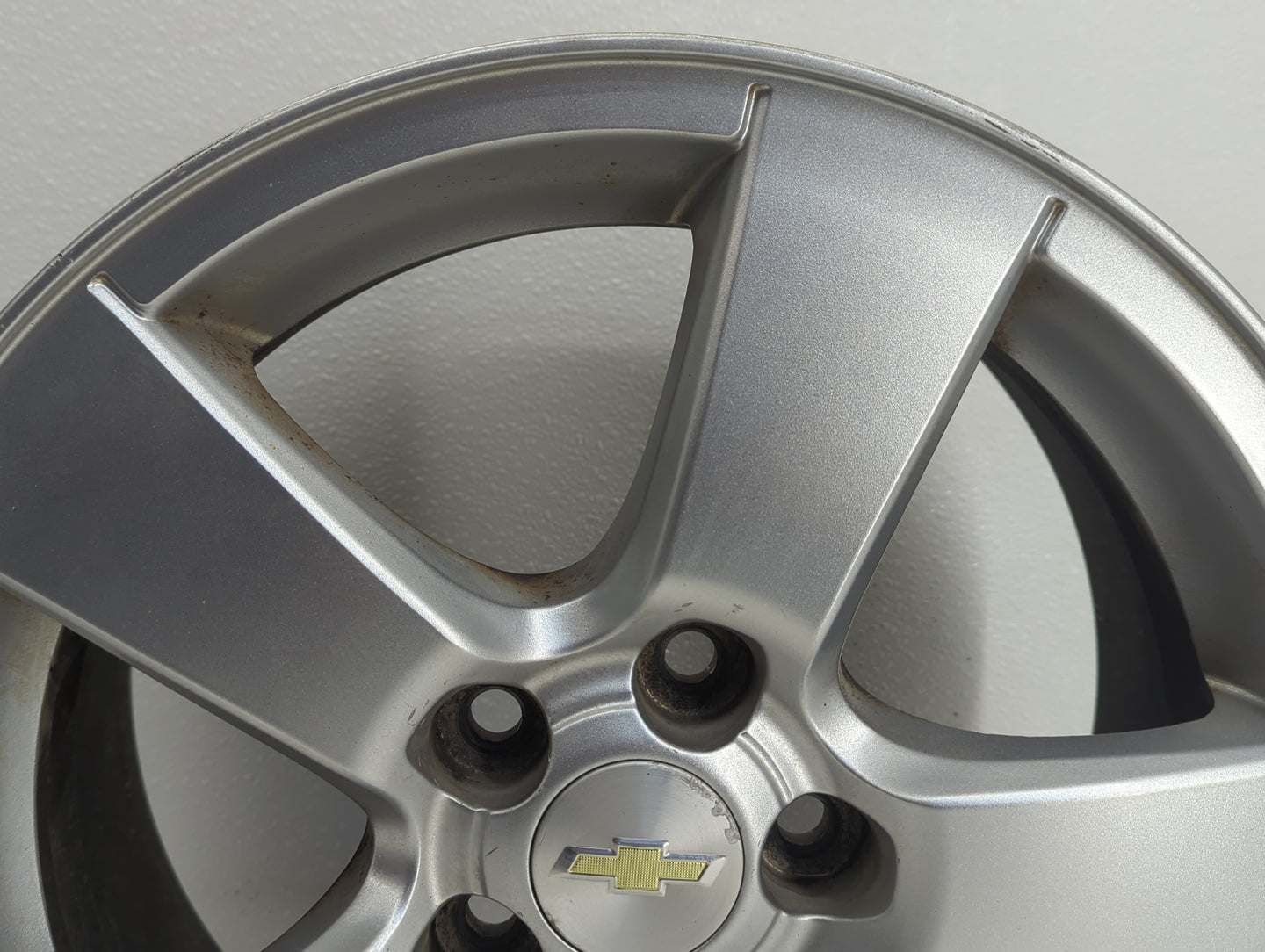 2014-2016 Chevrolet Cruze Oem Wheel Rim - Oemusedautoparts1.com