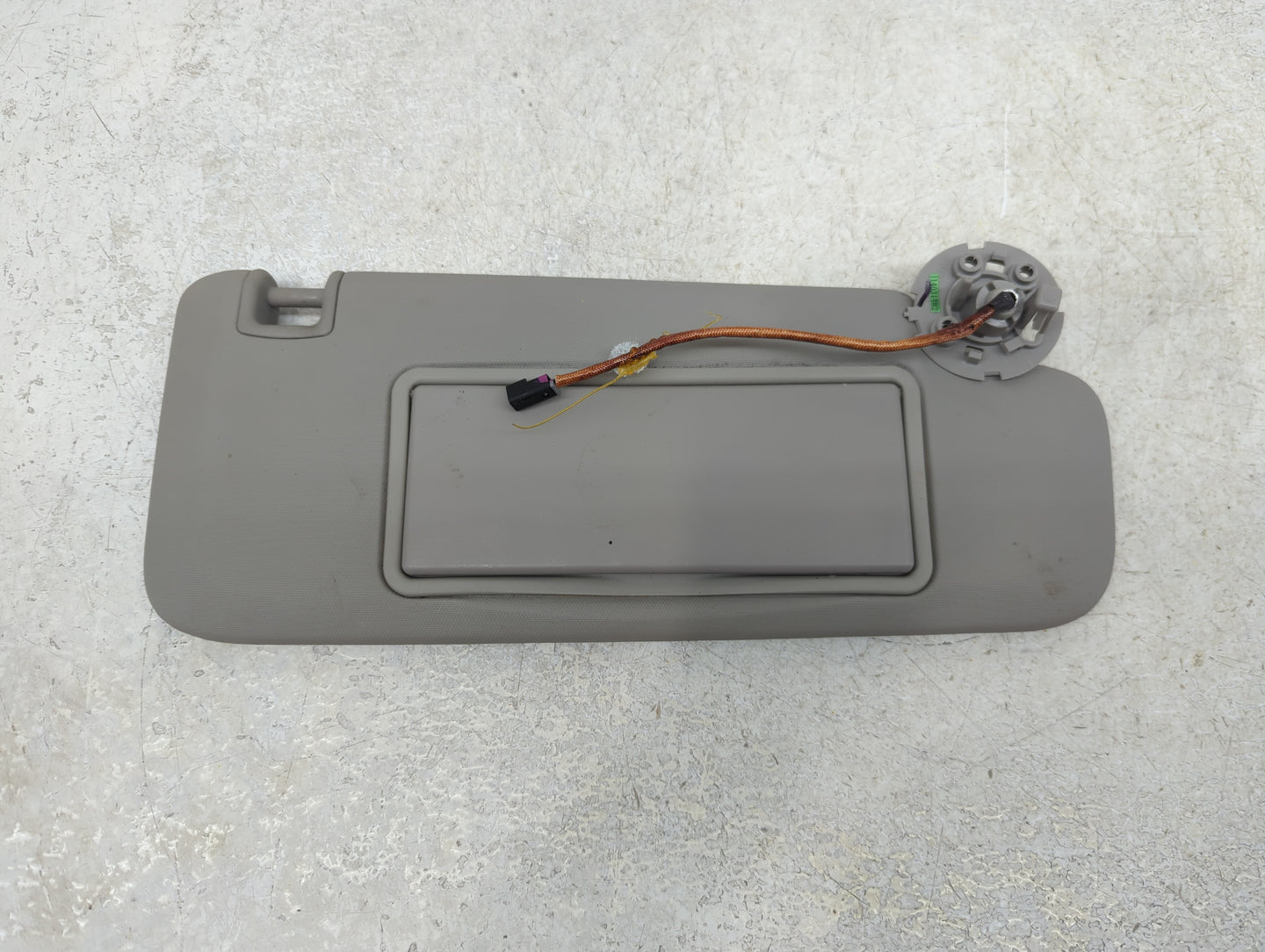 2011-2016 Chevrolet Cruze Sun Visor Shade Replacement Passenger Right Mirror Fits Fits 2011 2012 2013 2014 2015 2016 OEM Use
