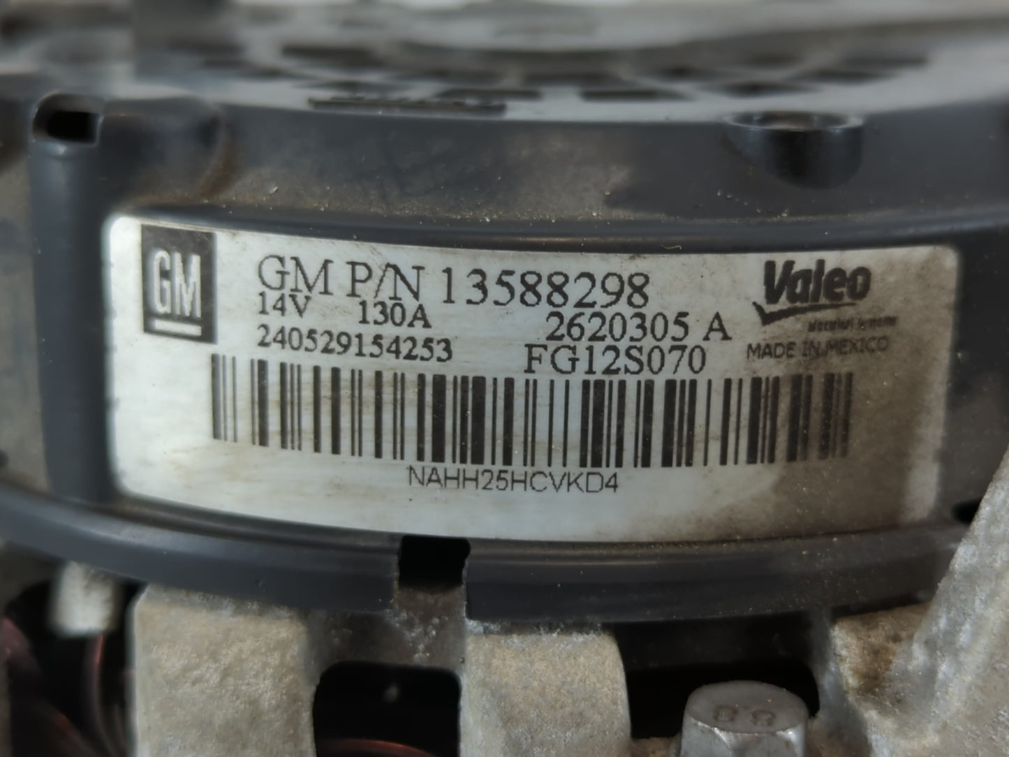 2011-2016 Chevrolet Cruze Alternator Replacement Generator Charging Assembly Engine OEM P/N:2620305 A 13588298 Fits OEM Used