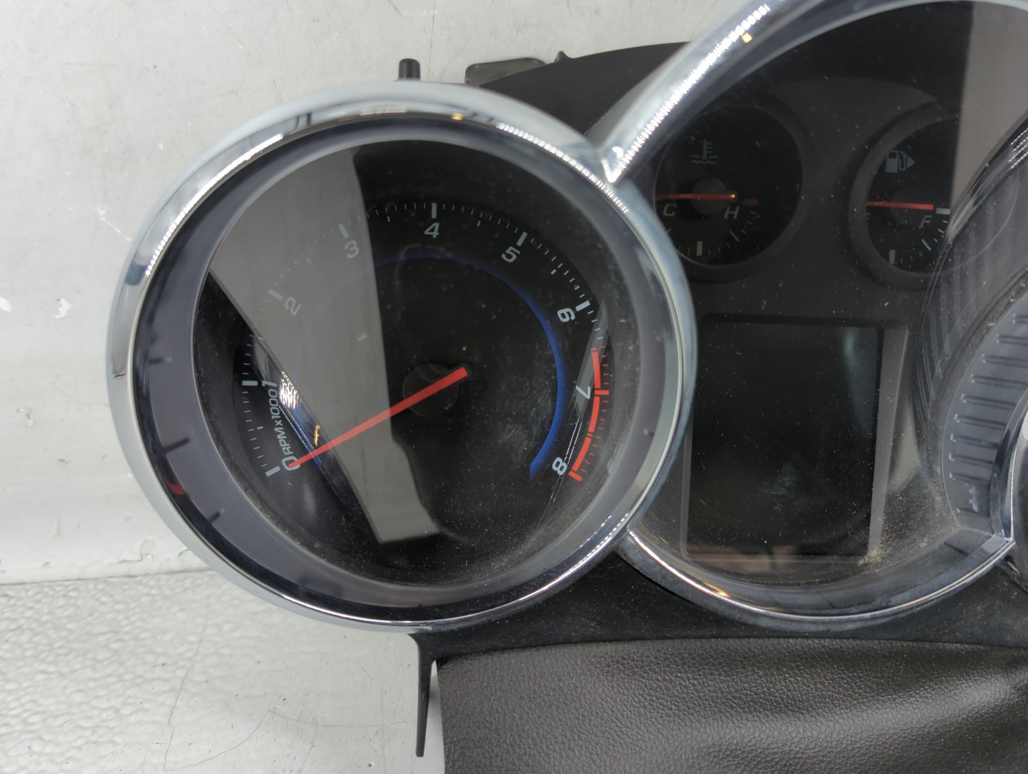 2013-2014 Chevrolet Cruze Instrument Cluster Speedometer Gauges Fits Fits 2013 2014 OEM Used Auto Parts - Oemusedautoparts1.
