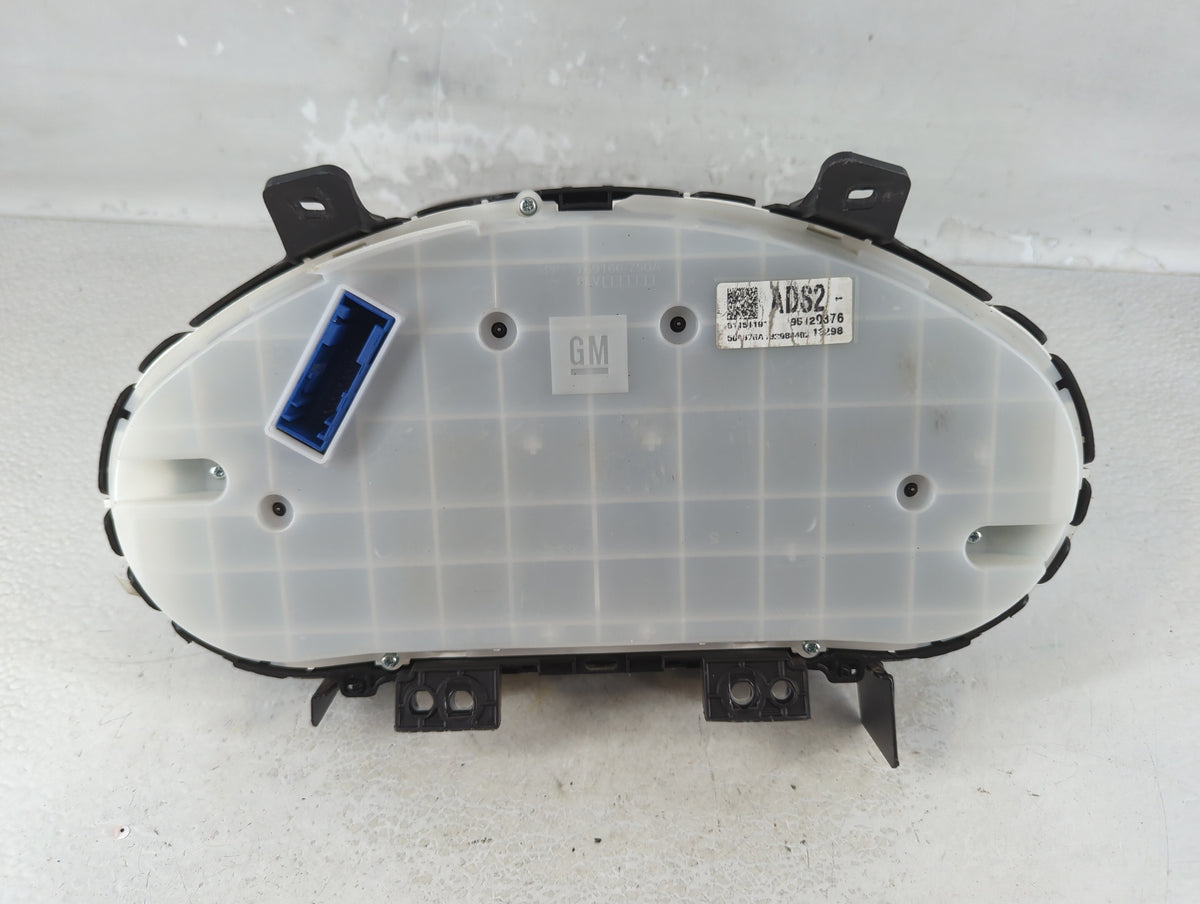 2013-2014 Chevrolet Cruze Instrument Cluster Speedometer Gauges P/N:95129376 Miles:65K Fits Fits 2013 2014 OEM Used Auto Par