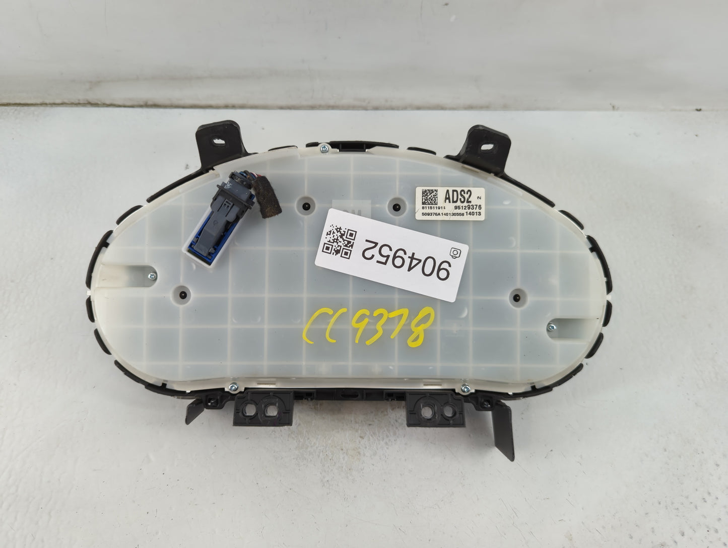 2014 Chevrolet Cruze Instrument Cluster Speedometer Gauges P/N:95129376 Fits OEM Used Auto Parts - Oemusedautoparts1.com