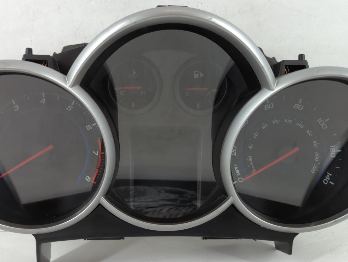 2013-2014 Chevrolet Cruze Instrument Cluster Speedometer Gauges P/N:95129378 Fits Fits 2013 2014 OEM Used Auto Parts - Oemus