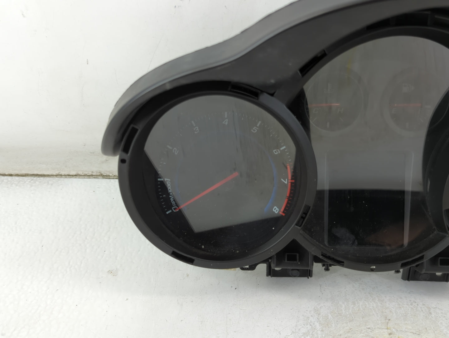 2013-2014 Chevrolet Cruze Instrument Cluster Speedometer Gauges P/N:95216802 Fits Fits 2013 2014 OEM Used Auto Parts - Oemus