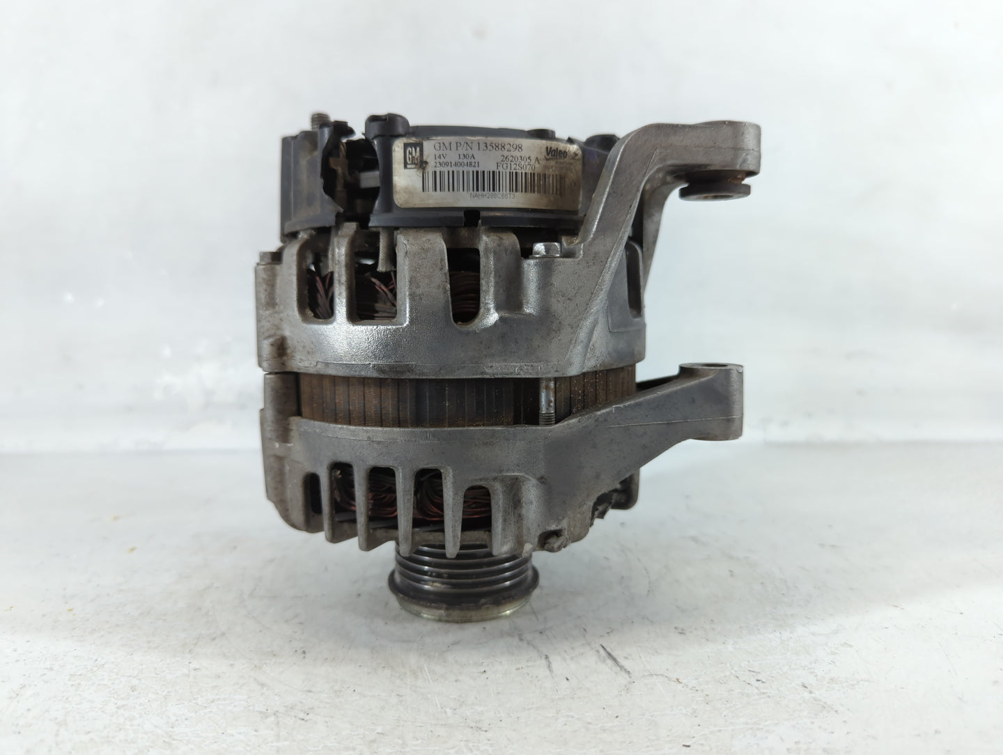 2011-2016 Chevrolet Cruze Alternator Replacement Generator Charging Assembly Engine OEM P/N:2620305 A 13588298 Fits OEM Used