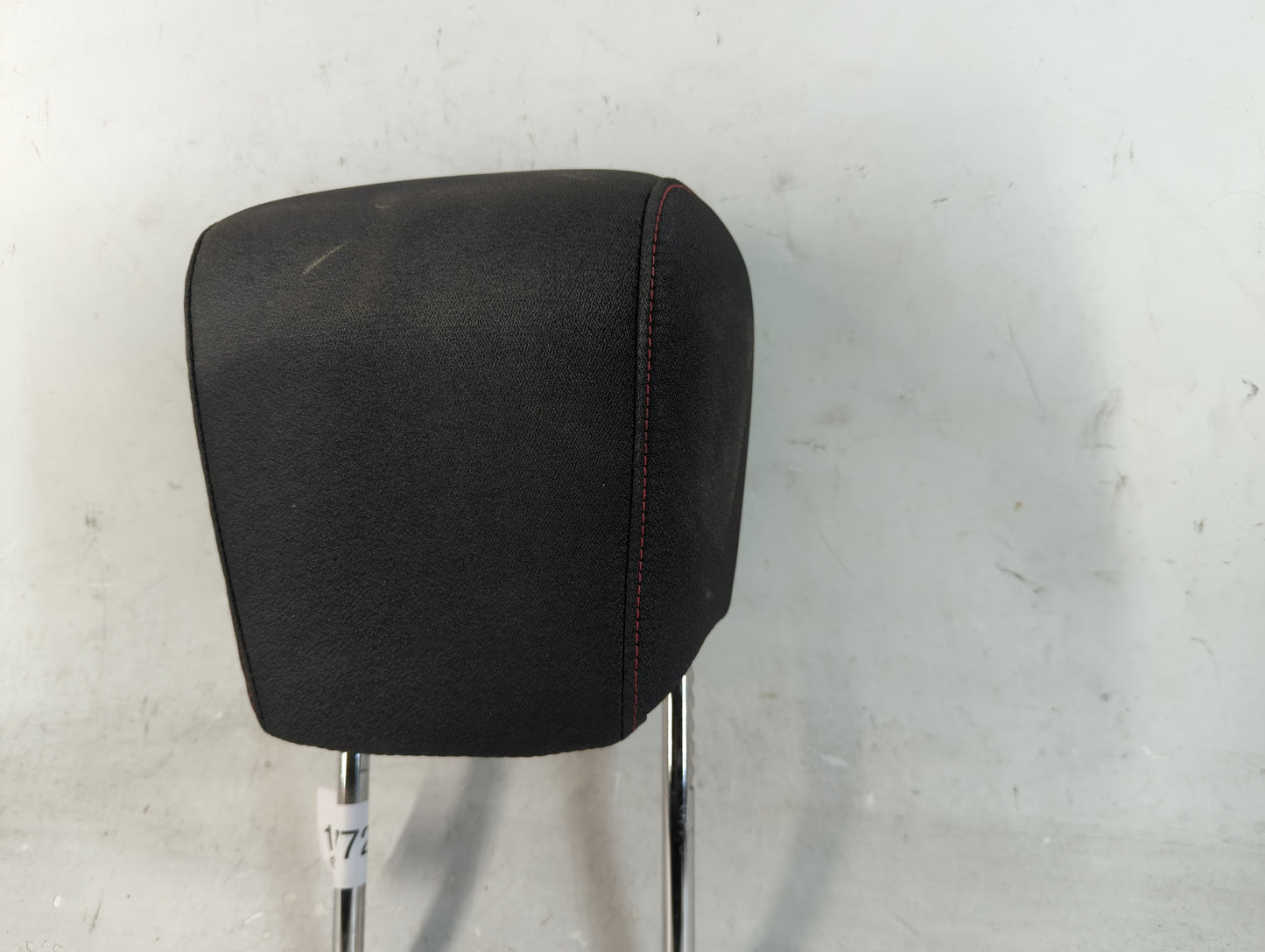 2014-2017 Chevrolet Equinox Headrest Head Rest Front Driver Passenger Seat Fits Fits 2014 2015 2016 2017 OEM Used Auto Parts