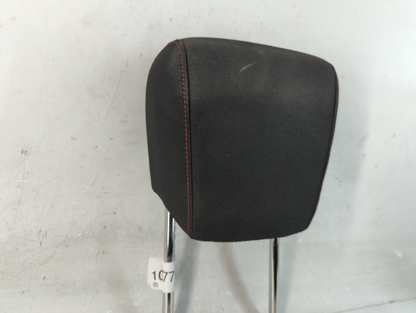 2014-2017 Chevrolet Equinox Headrest Head Rest Front Driver Passenger Seat Fits Fits 2014 2015 2016 2017 OEM Used Auto Parts
