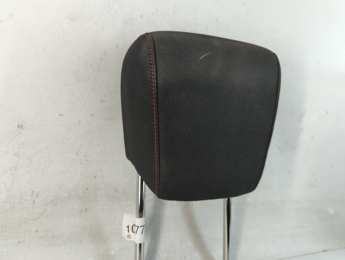 2014-2017 Chevrolet Equinox Headrest Head Rest Front Driver Passenger Seat Fits Fits 2014 2015 2016 2017 OEM Used Auto Parts