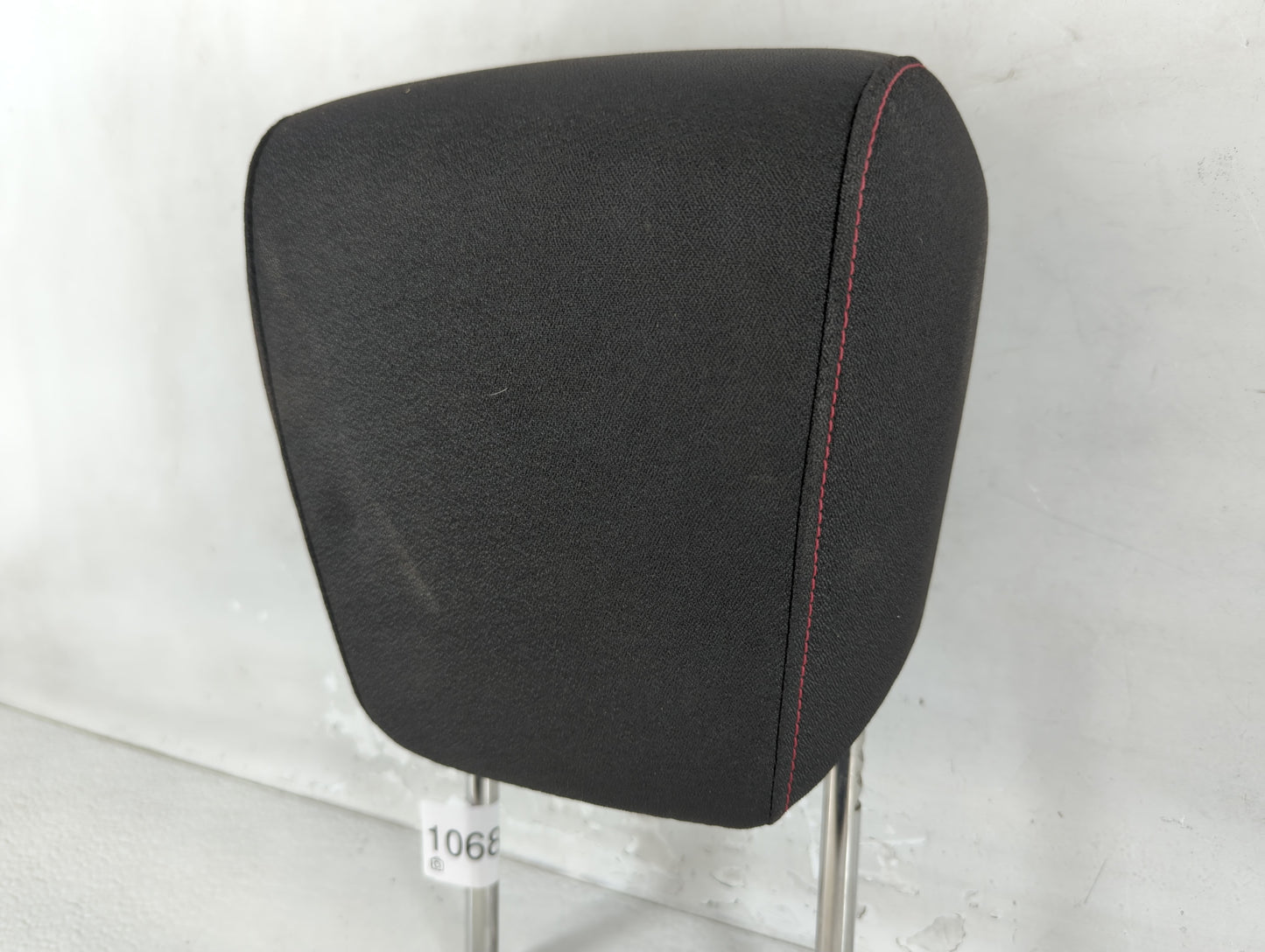 2014-2017 Chevrolet Equinox Headrest Head Rest Rear Seat Fits Fits 2014 2015 2016 2017 OEM Used Auto Parts - Oemusedautopart
