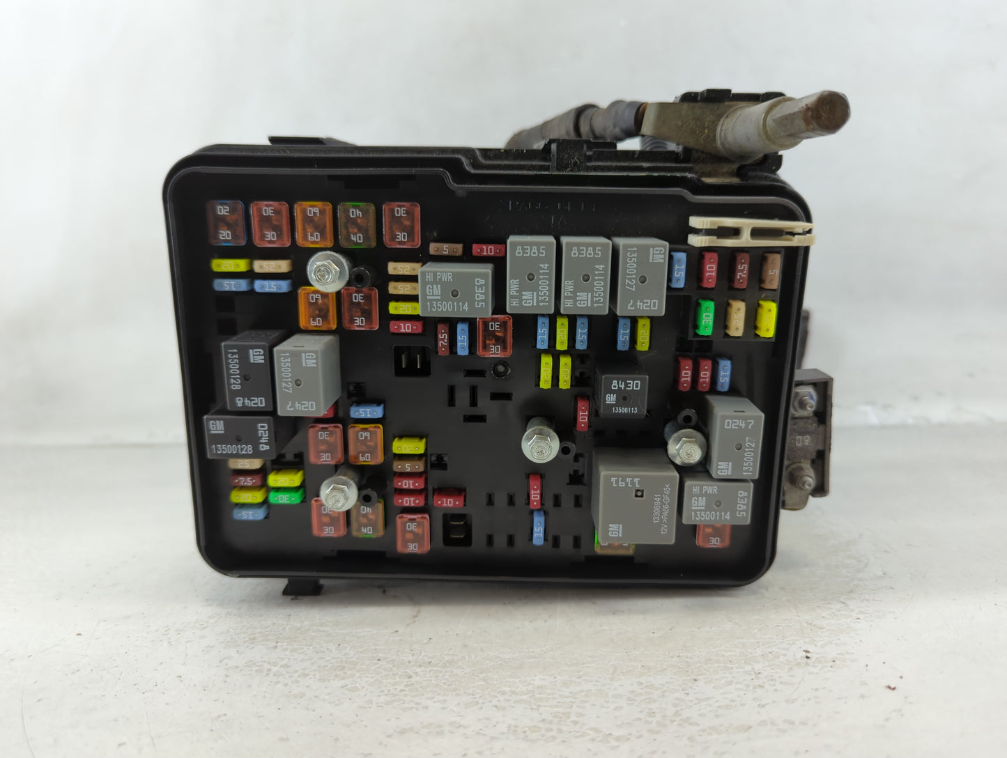 2013-2016 Chevrolet Equinox Fusebox Fuse Box Panel Relay Module P/N:22929763_01 Fits Fits 2013 2014 2015 2016 OEM Used Auto 
