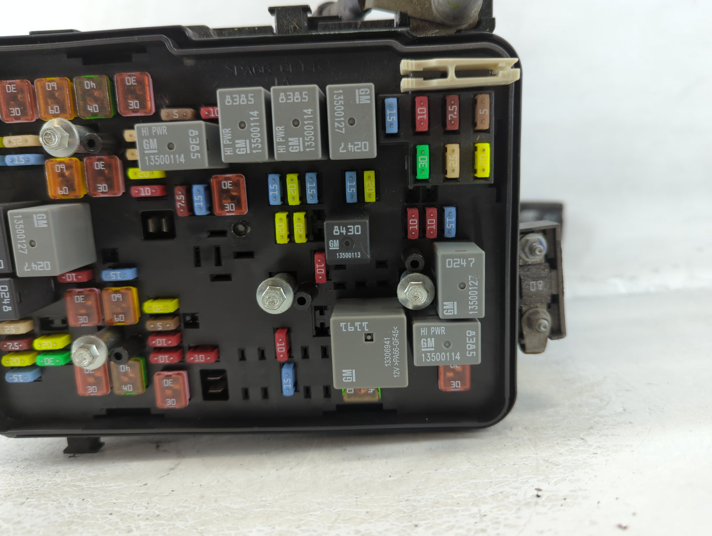 2013-2016 Chevrolet Equinox Fusebox Fuse Box Panel Relay Module P/N:22929763_01 Fits Fits 2013 2014 2015 2016 OEM Used Auto 