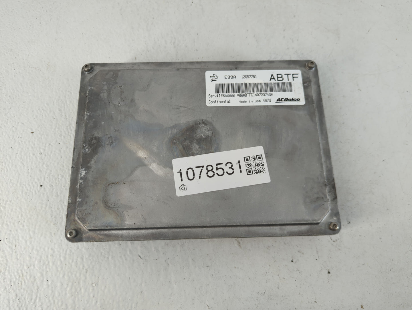 2013-2016 Chevrolet Equinox PCM Engine Control Computer ECU ECM PCU OEM P/N:12657781 Fits Fits 2013 2014 2015 2016 OEM Used 