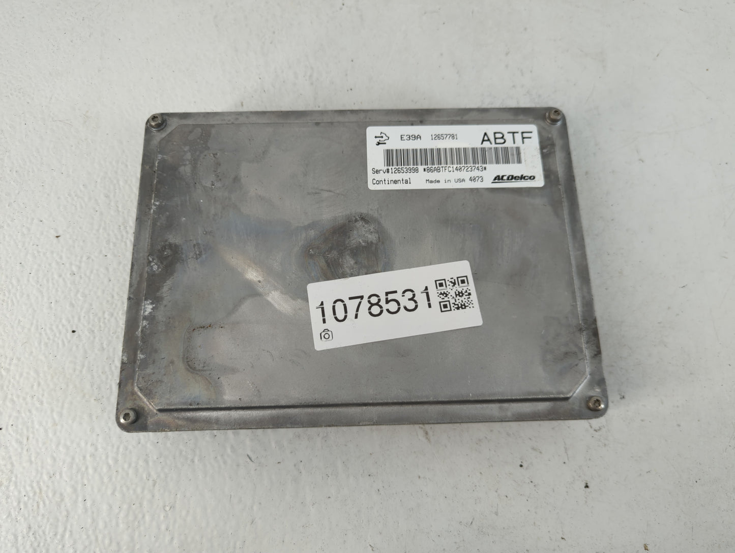 2013-2016 Chevrolet Equinox PCM Engine Control Computer ECU ECM PCU OEM P/N:12657781 Fits Fits 2013 2014 2015 2016 OEM Used 