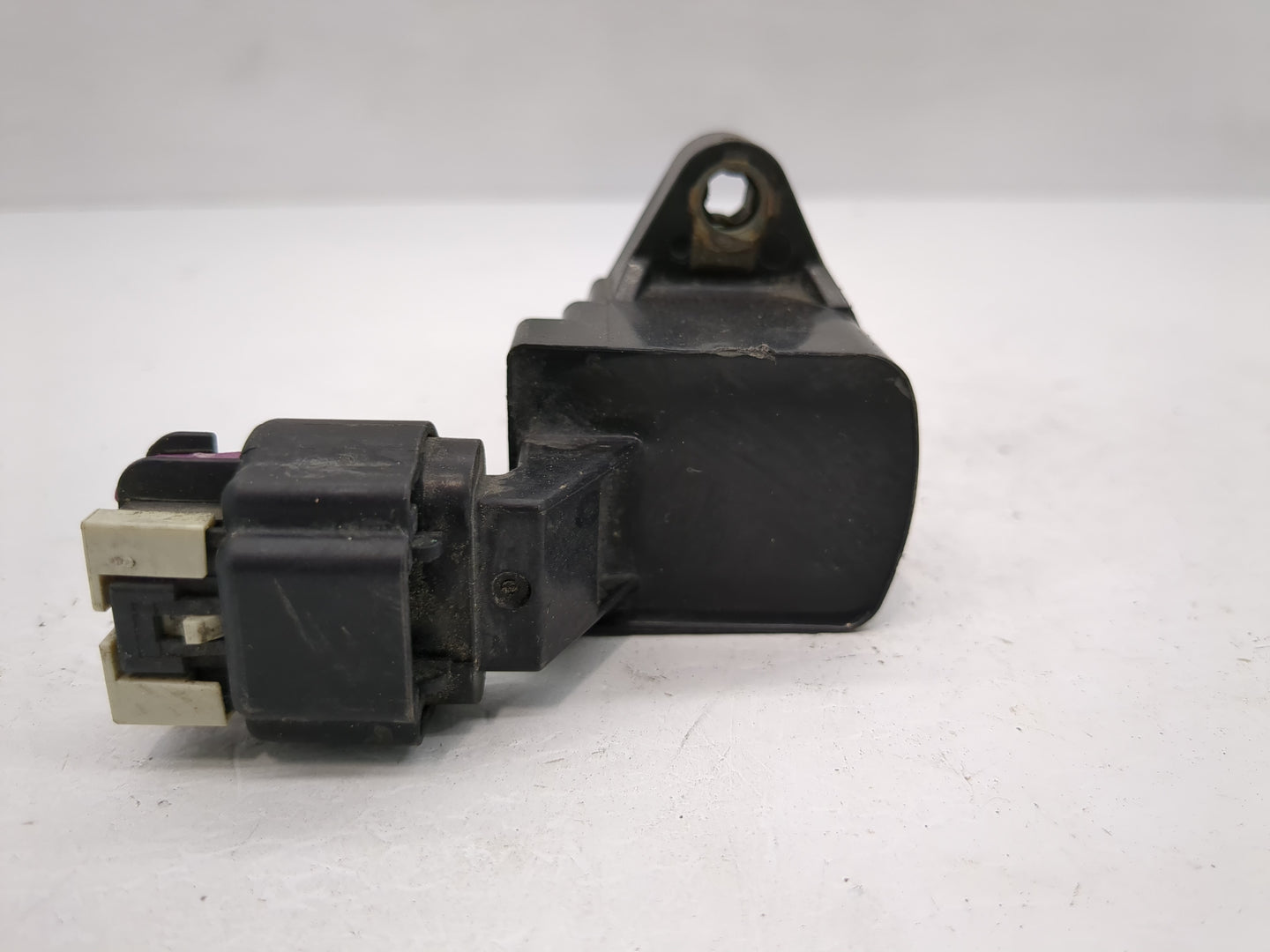 2010-2017 Chevrolet Equinox Ignition Coil Igniter Pack - Oemusedautoparts1.com