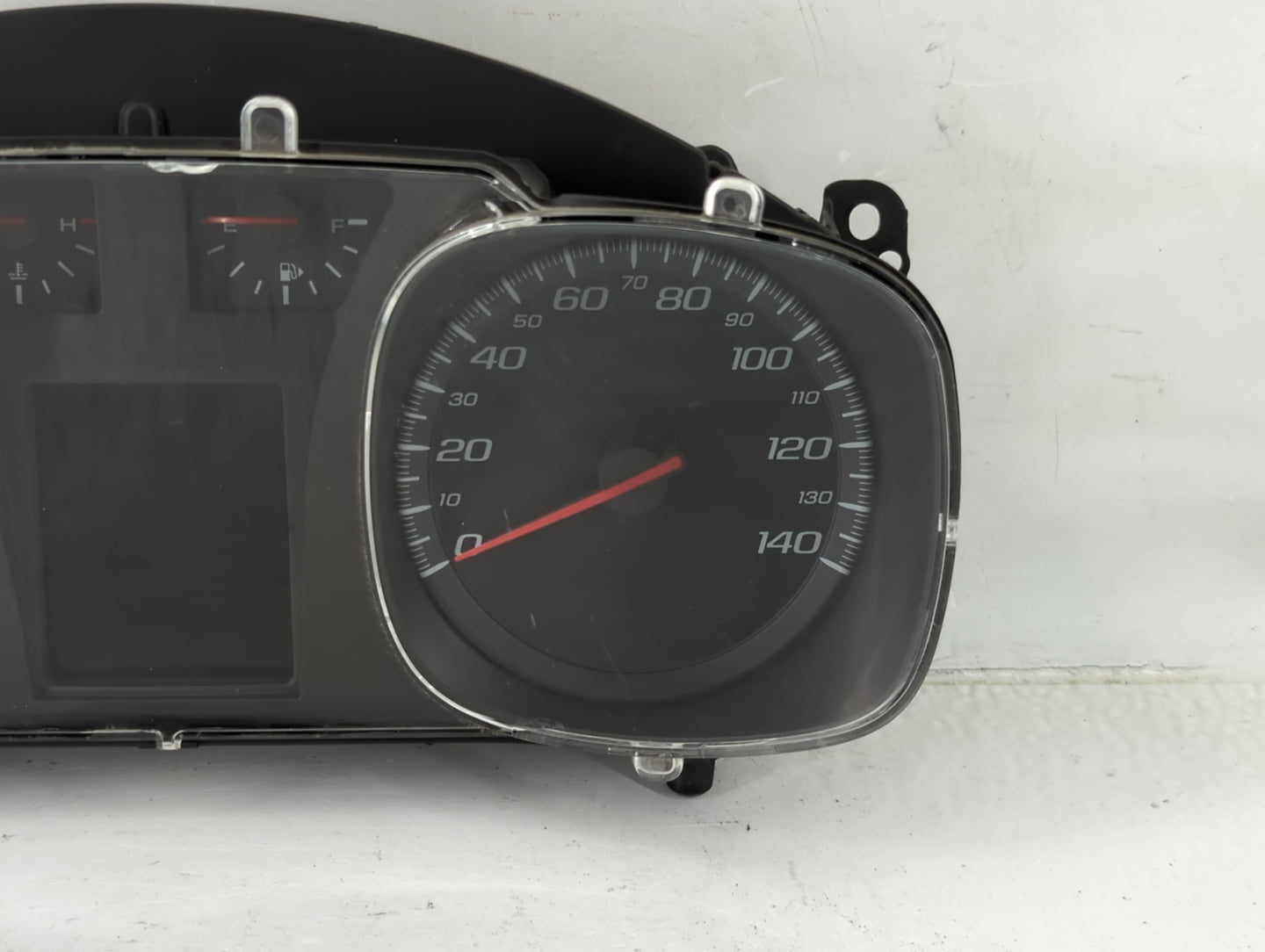 2013-2017 Chevrolet Equinox Instrument Cluster Speedometer Gauges Fits Fits 2013 2014 2015 2016 2017 OEM Used Auto Parts - O
