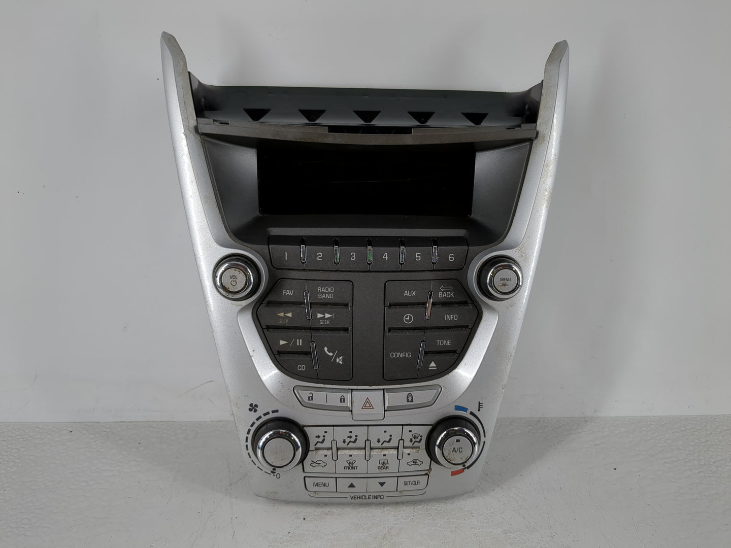 2012-2015 Chevrolet Equinox Radio AM FM Cd Player Receiver Replacement P/N:23450886 Fits Fits 2012 2013 2014 2015 OEM Used A