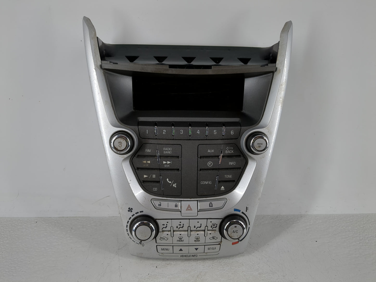 2012-2015 Chevrolet Equinox Radio AM FM Cd Player Receiver Replacement P/N:23450886 Fits Fits 2012 2013 2014 2015 OEM Used A