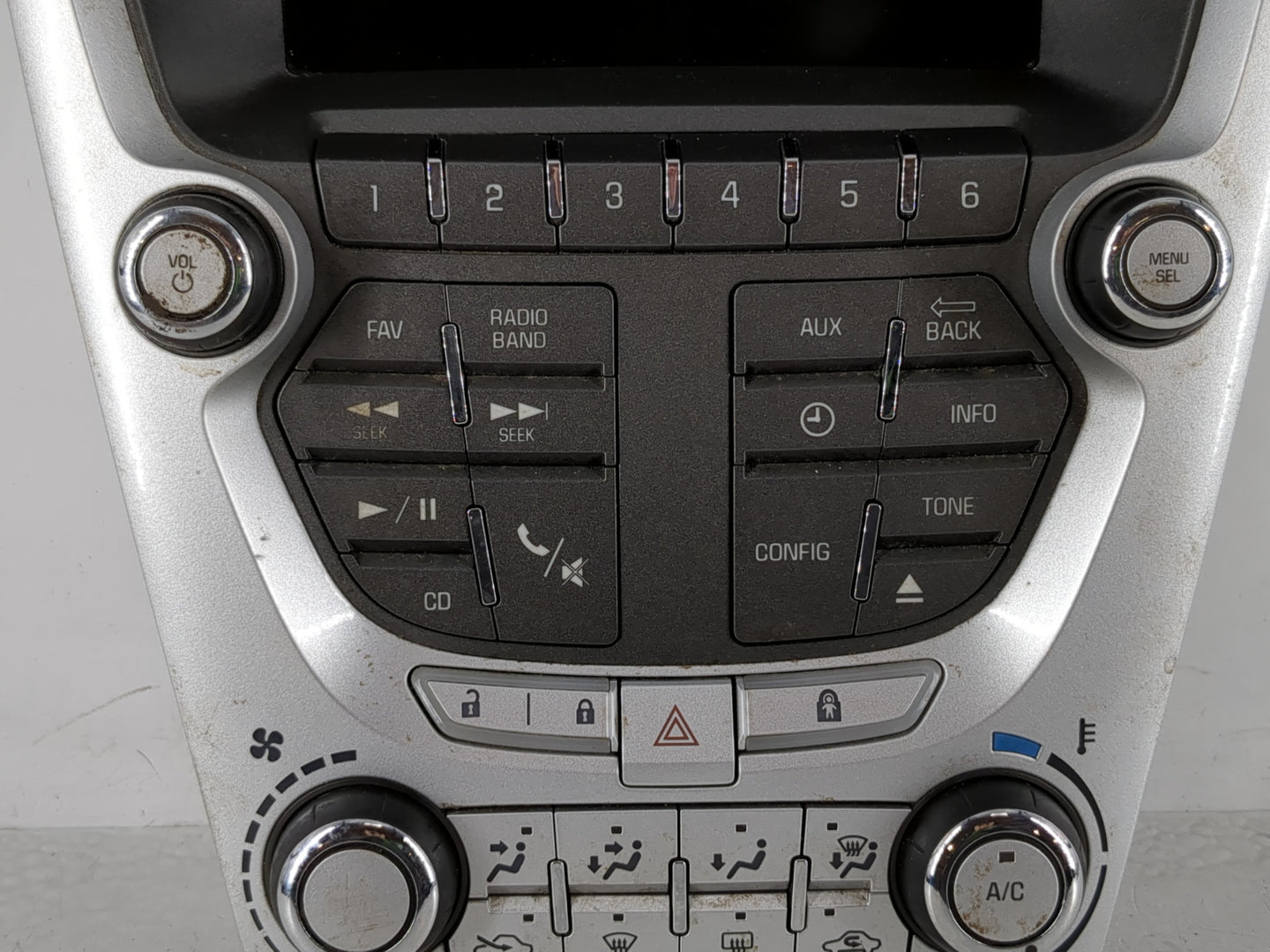 2012-2015 Chevrolet Equinox Radio AM FM Cd Player Receiver Replacement P/N:23450886 Fits Fits 2012 2013 2014 2015 OEM Used A