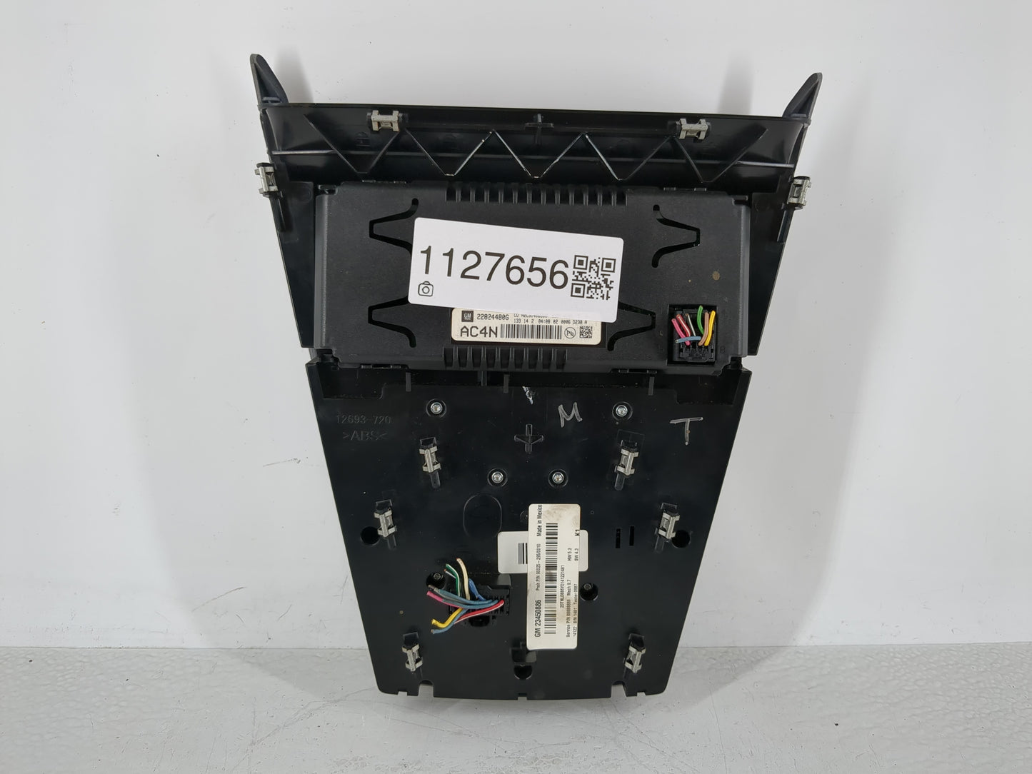 2012-2015 Chevrolet Equinox Radio AM FM Cd Player Receiver Replacement P/N:23450886 Fits Fits 2012 2013 2014 2015 OEM Used A