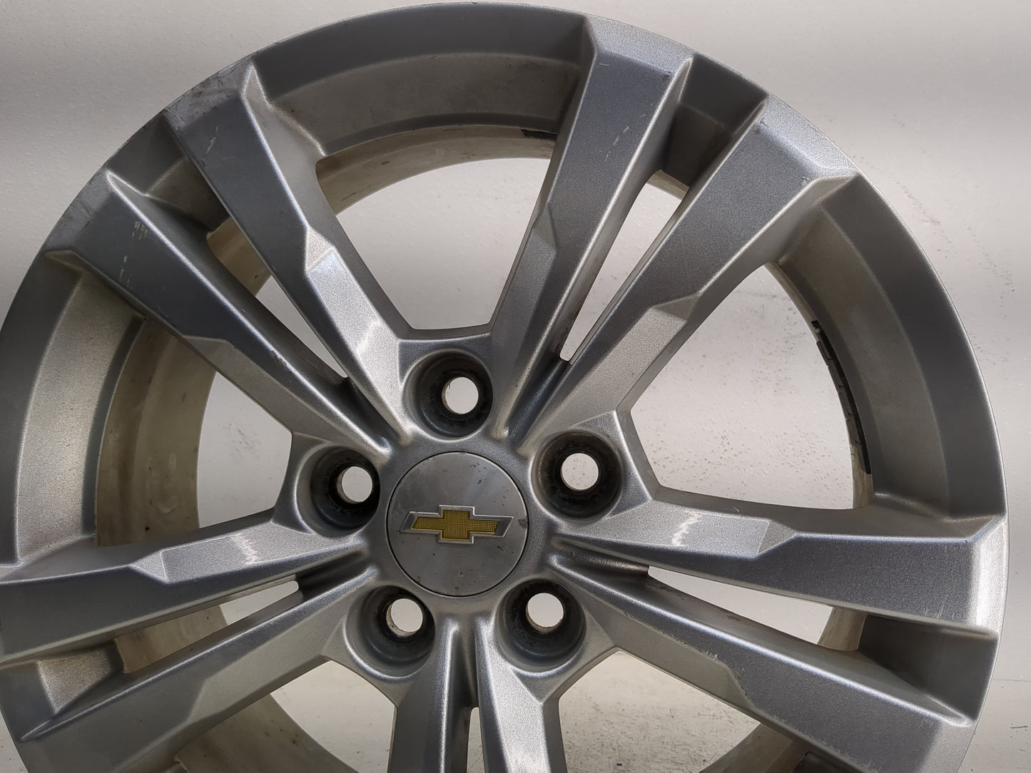 2010-2017 Chevrolet Equinox Oem Wheel Rim 1127779 - Oemusedautoparts1.com