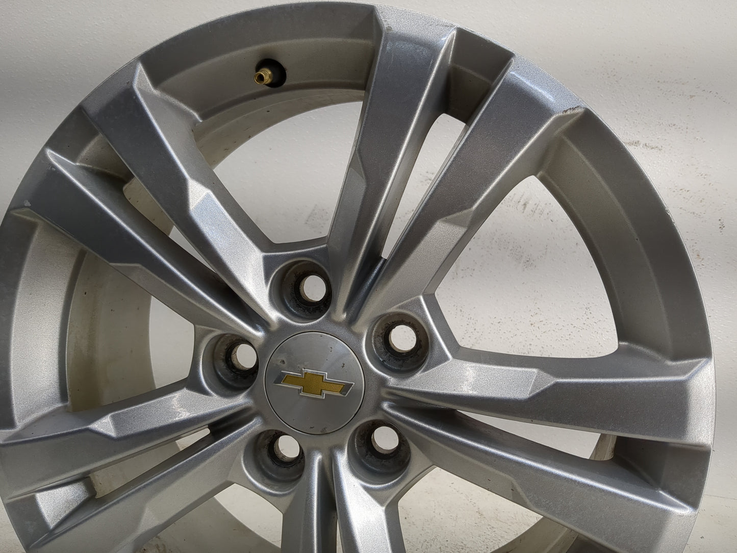 2010-2017 Chevrolet Equinox Oem Wheel Rim - Oemusedautoparts1.com