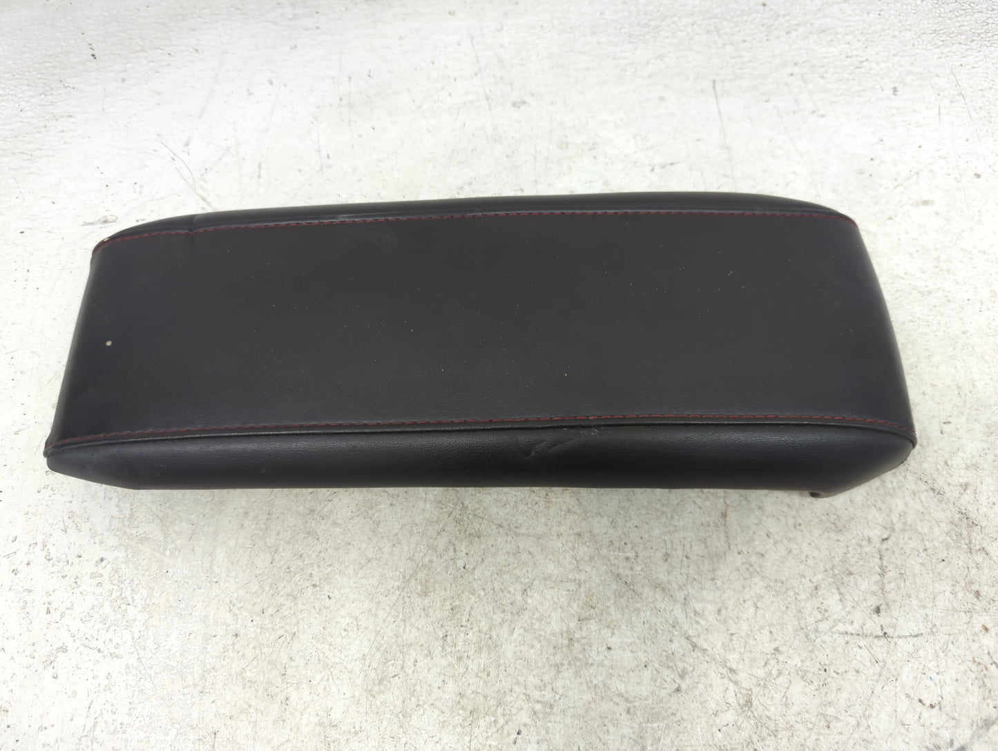 2014-2017 Chevrolet Equinox Center Console Armrest Cover Lid Fits Fits 2014 2015 2016 2017 OEM Used Auto Parts - Oemusedauto