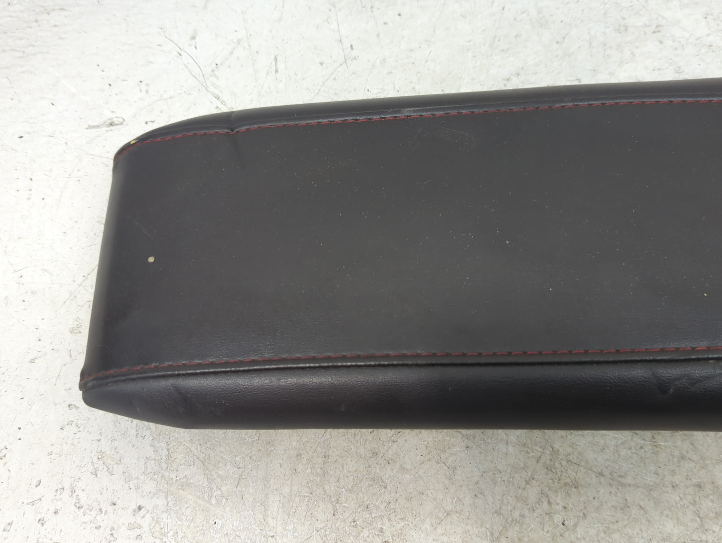 2014-2017 Chevrolet Equinox Center Console Armrest Cover Lid Fits Fits 2014 2015 2016 2017 OEM Used Auto Parts - Oemusedauto
