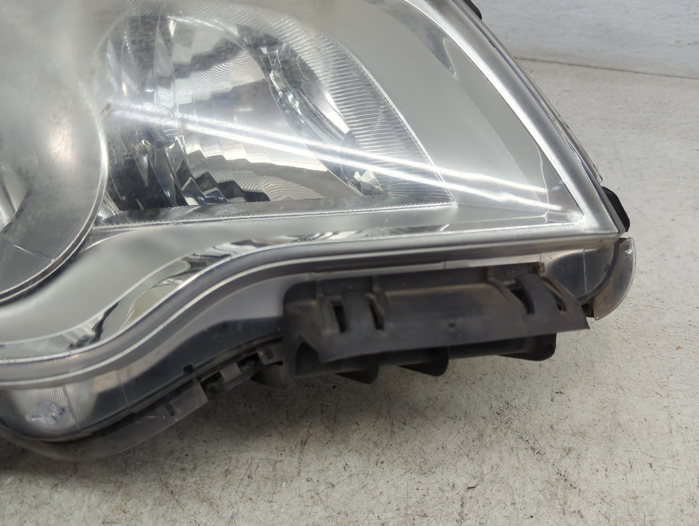 2010 Chevrolet Equinox Passenger Right Oem Head Light Headlight Lamp - Oemusedautoparts1.com