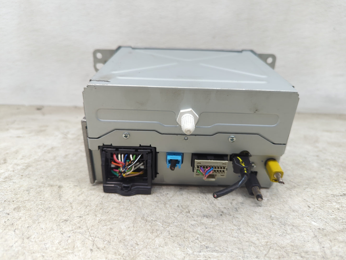 2014 Chevrolet Equinox Radio AM FM Cd Player Receiver Replacement Fits OEM Used Auto Parts - Oemusedautoparts1.com